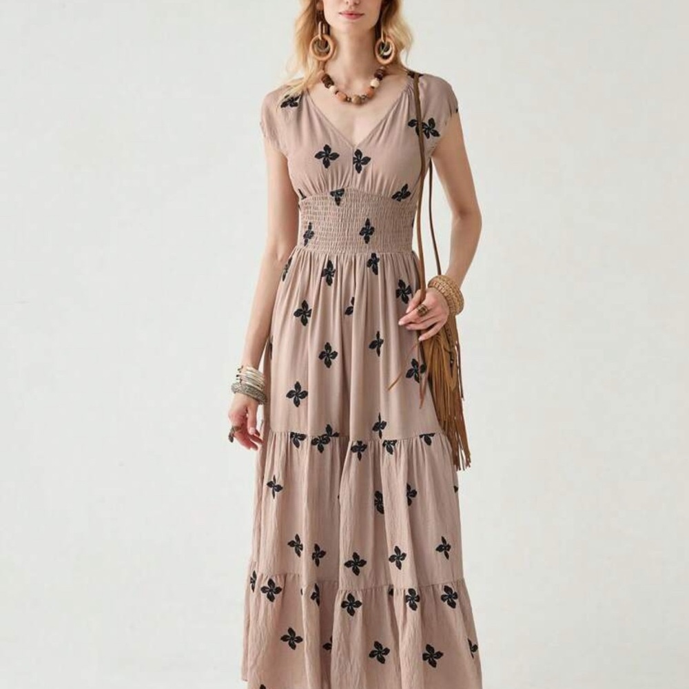 Beige Maxi Dress embroidered Black Floral Accents, pockets!